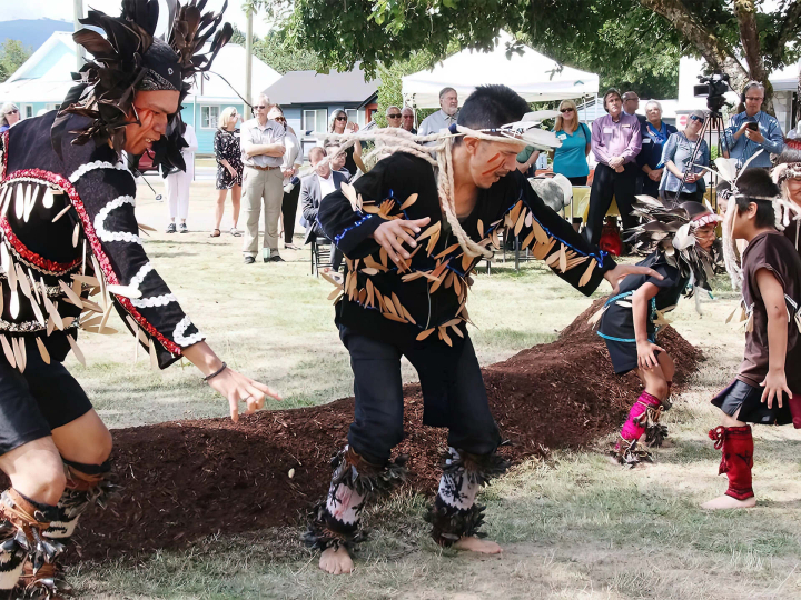 Tzinquaw Dancers