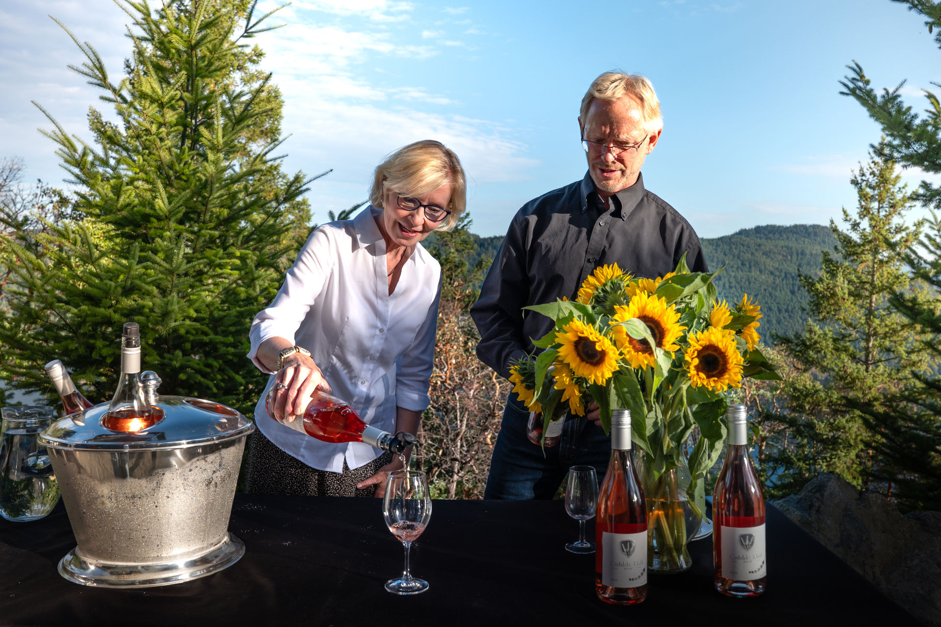Steve and Tricia Bickroft of Cobble Hill Winery Steve and Tricia Bickroft of Cobble Hill Winery